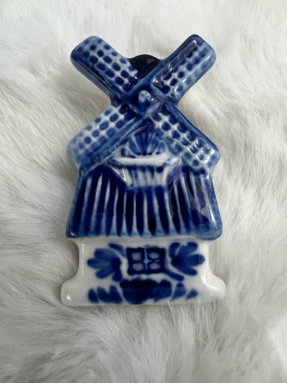 Vintage Windmill Brooch/Pin